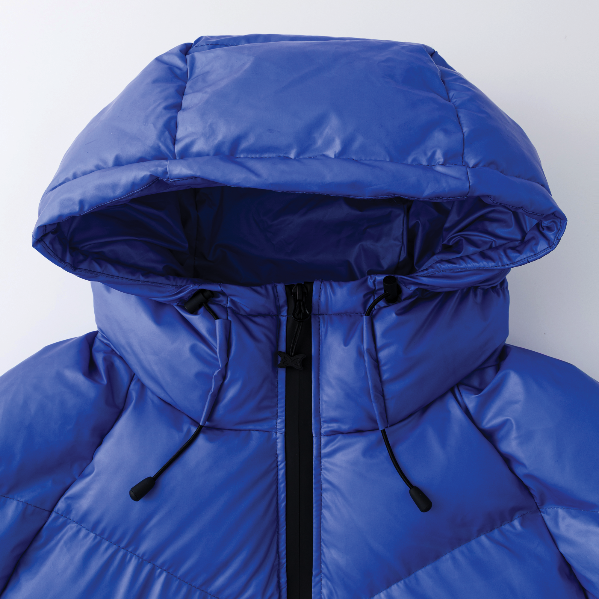 Heat Reactive Puffer (Blue) - MERTRA